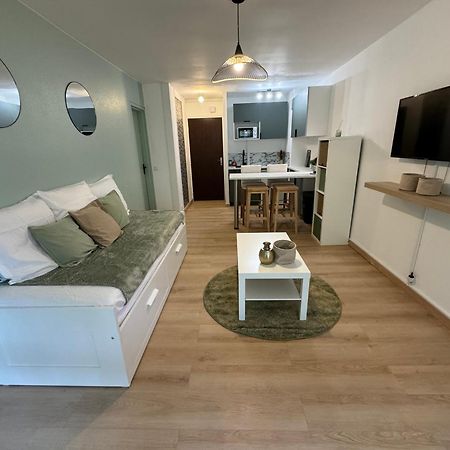 Appartement A 2 Min Des Plages تروفيي سور مير المظهر الخارجي الصورة